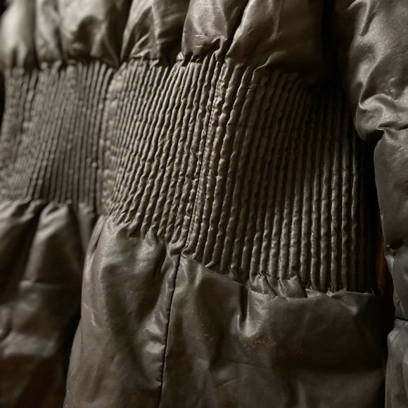 Women’s black down Rudsak Winter Jacket size medium - Picture 8 of 10